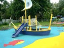 Детская площадка с прочным резиновым покрытием Мастерфайбр